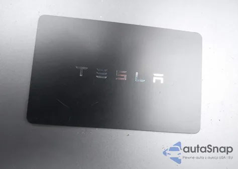 2022 Tesla Model Y Long Range Dual Motor All-Wheel Drive from USA, damaged, VIN 7SAYGAEE3NF517569